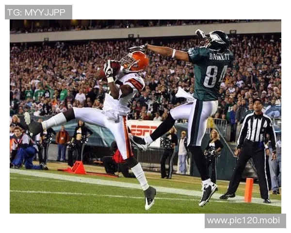 明日老鹰战跳伞蚁伤病:麦克唐纳等5人缺席 明日老鹰战跳伞蚁伤病:麦克唐纳等5人缺席